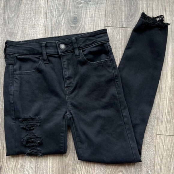 American Eagle Outfitters Pants - AMERICAN eagle hi-Rise next level stretch black jegging size 2 SHORT